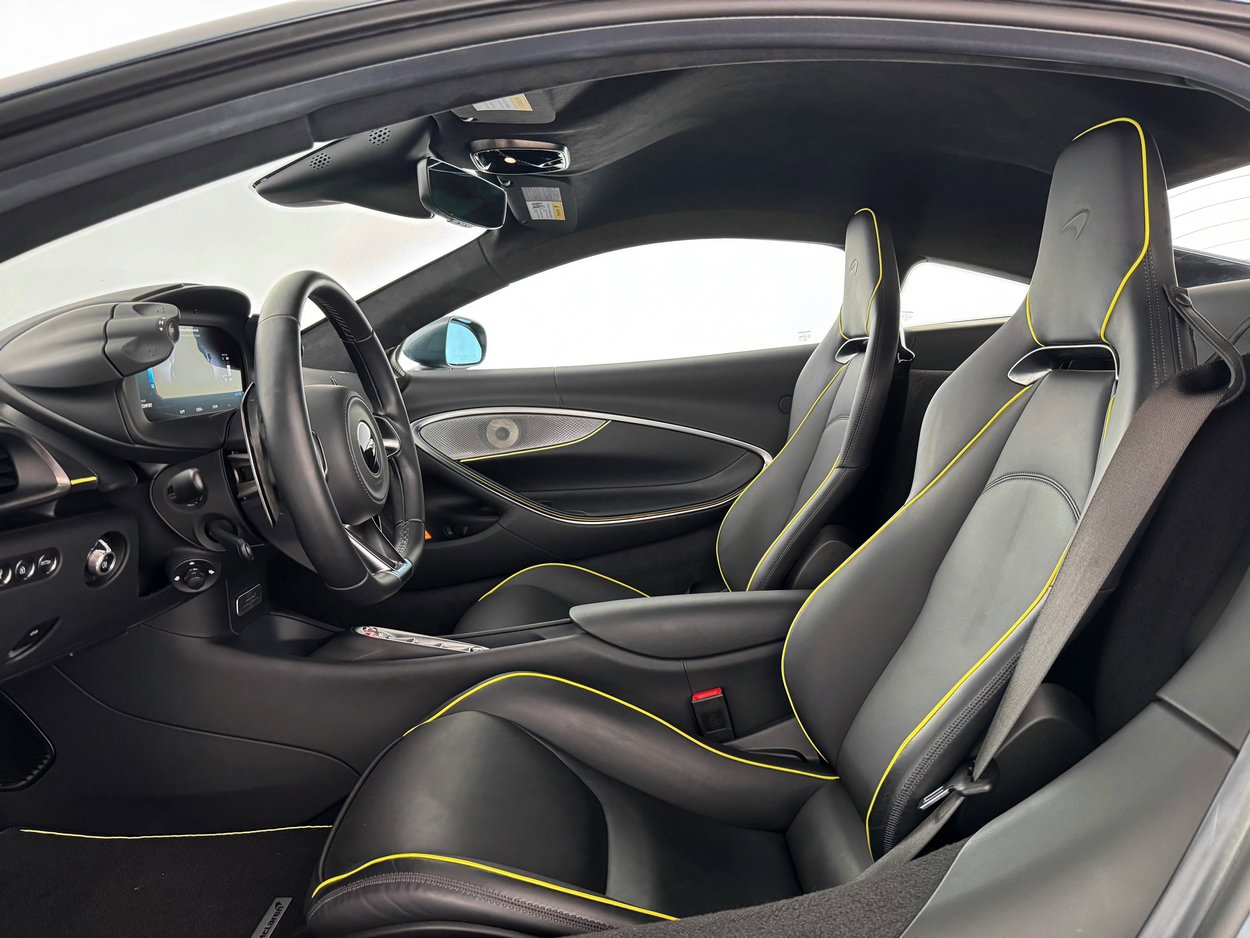2023 McLaren Artura Vision - Photo 13