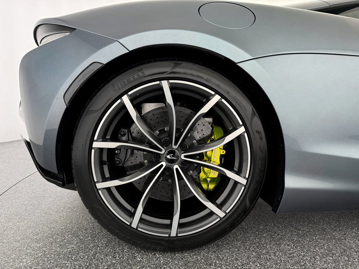 2023 McLaren Artura Vision - Photo 30