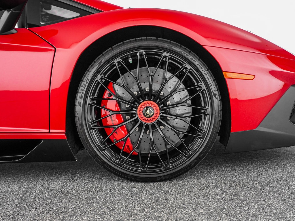 2016 Lamborghini Aventador Superveloce - Photo 34