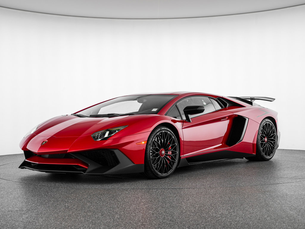 2016 Lamborghini Aventador