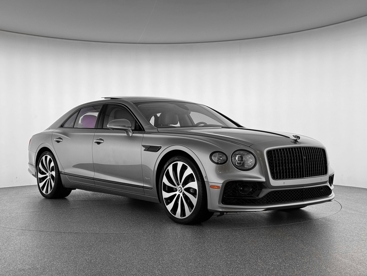 2023 Bentley Flying Spur Azure's photo