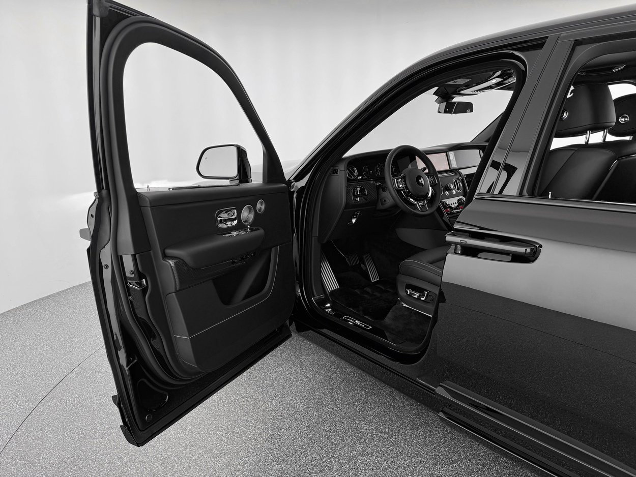 2026 Rolls-Royce Cullinan Black Badge - Photo 11