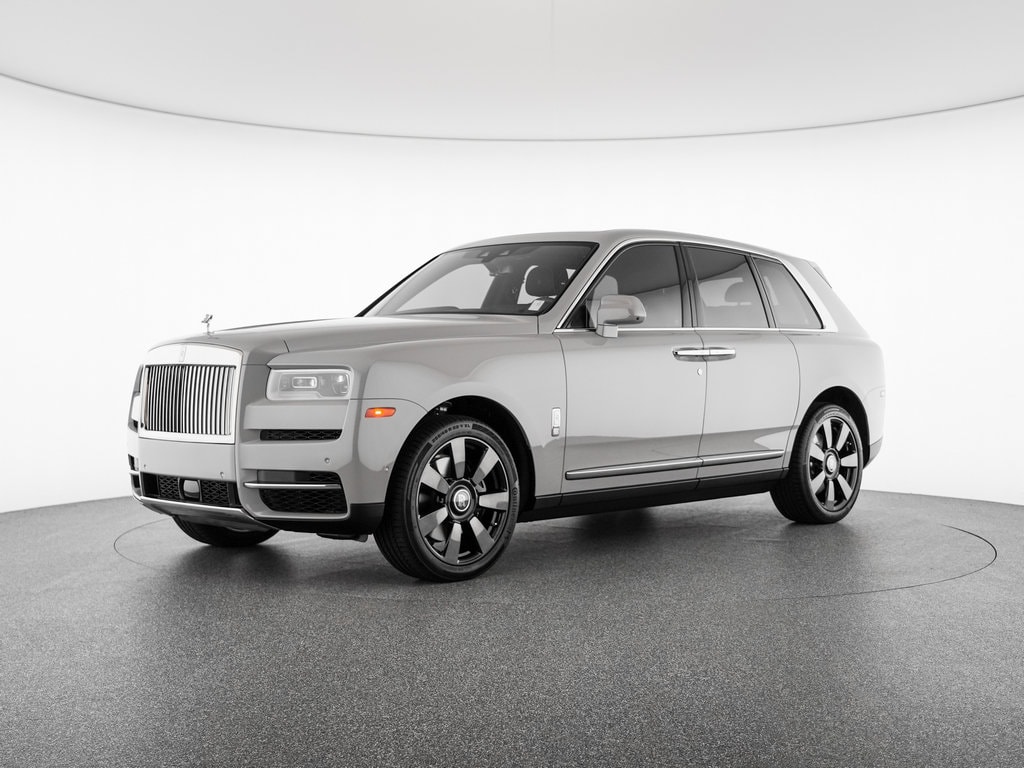 2024 Rolls-Royce Cullinan -'s photo