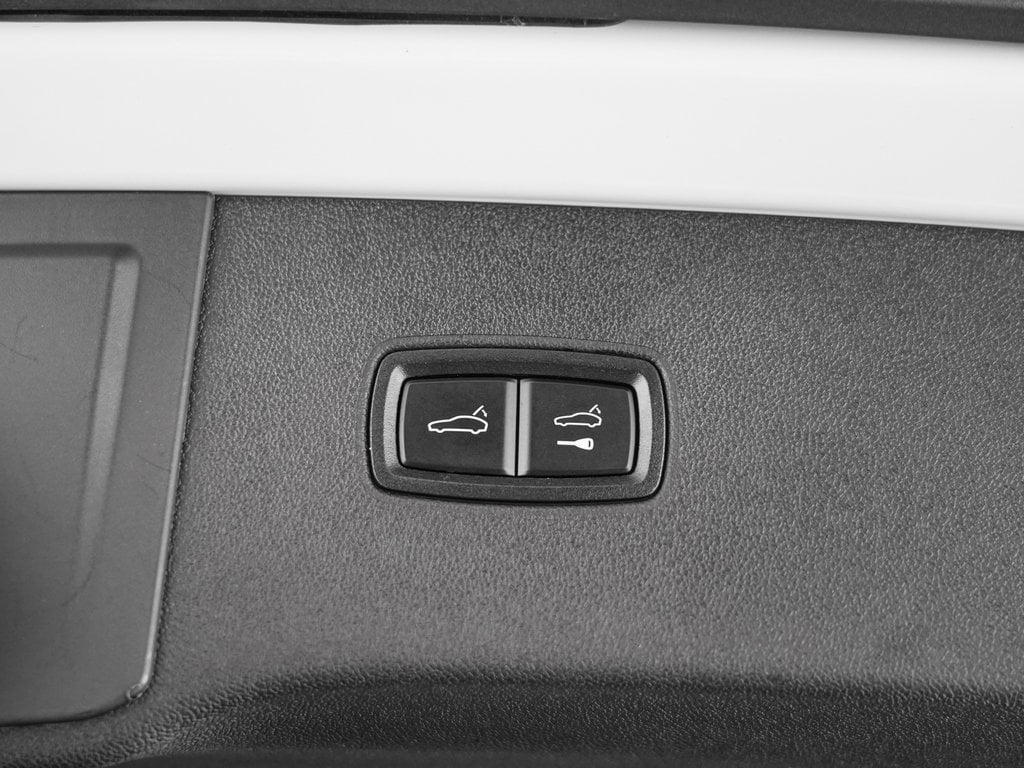 2024 Porsche Cayenne Turbo E-Hybrid - Photo 42