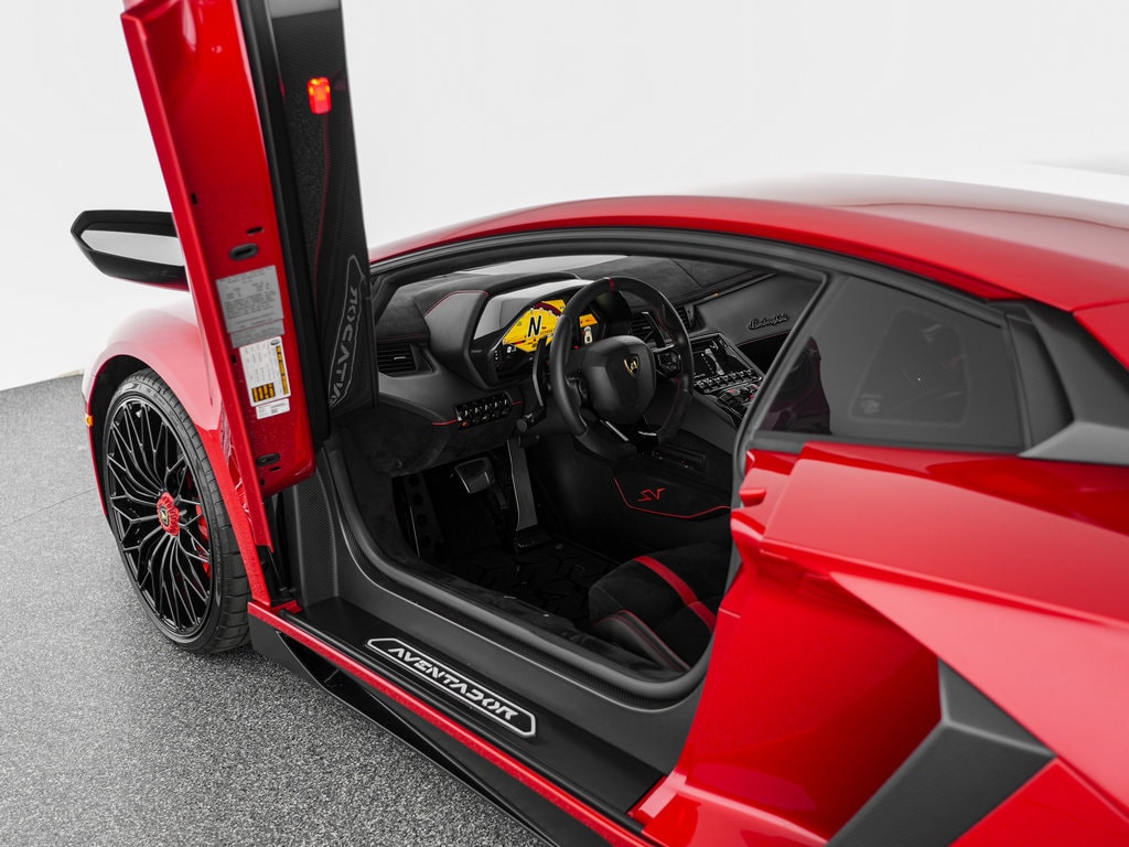 2016 Lamborghini Aventador Superveloce - Photo 12