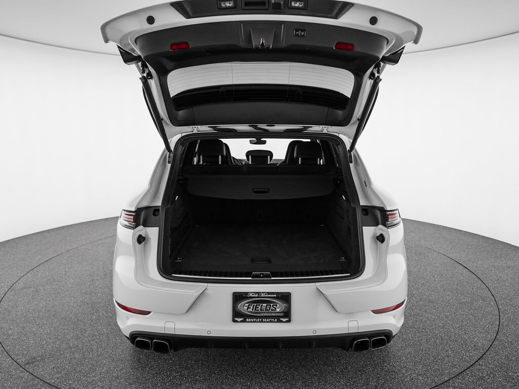 2024 Porsche Cayenne Turbo E-Hybrid - Photo 41