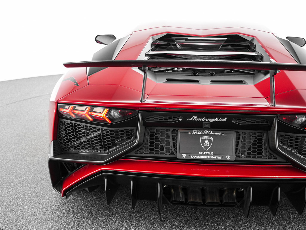 2016 Lamborghini Aventador Superveloce - Photo 40