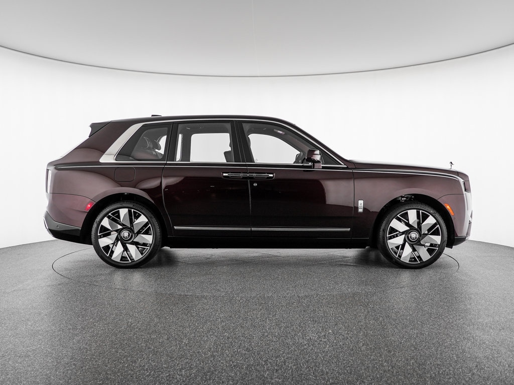 New 2027 Rolls-Royce Cullinan SUV
