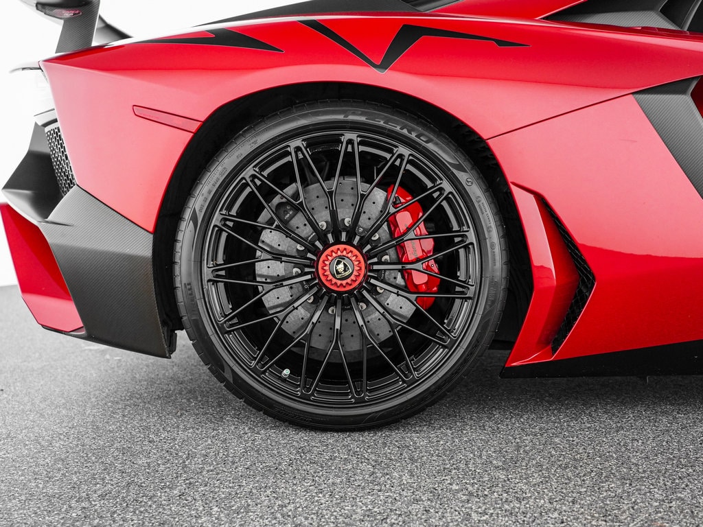 2016 Lamborghini Aventador Superveloce - Photo 33
