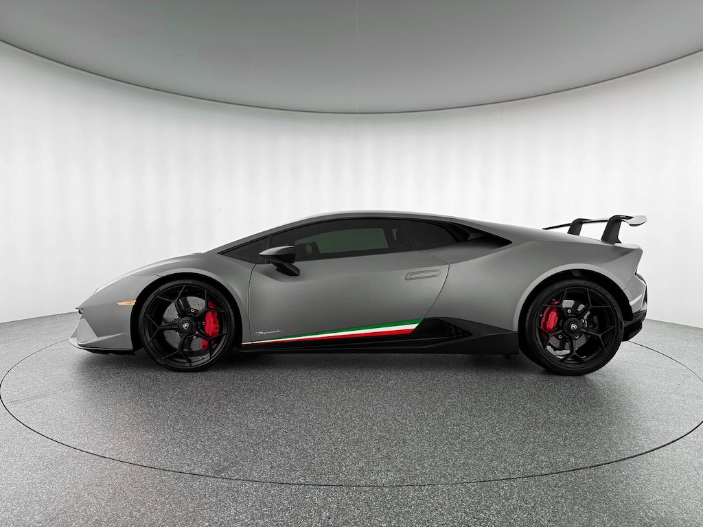 Used 2018 Lamborghini Huracan Performante Coupe