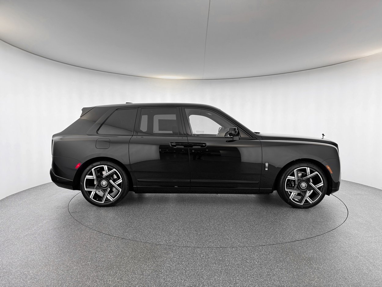 2026 Rolls-Royce Cullinan Black Badge - Photo 3
