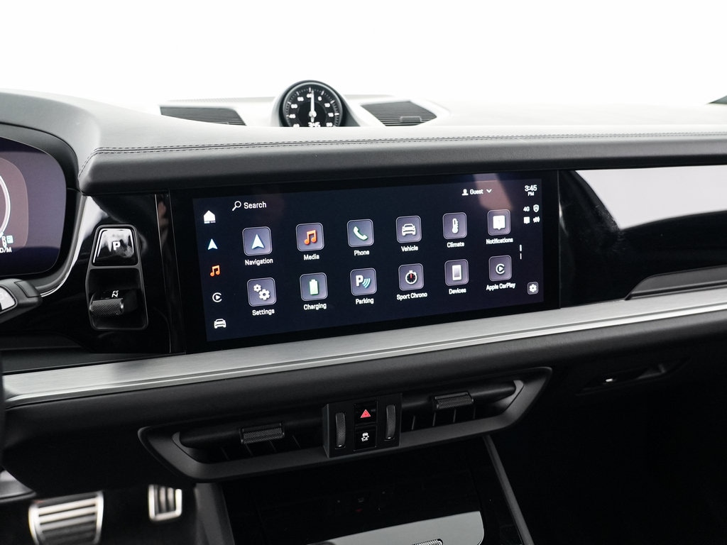 2024 Porsche Cayenne Turbo E-Hybrid - Photo 21