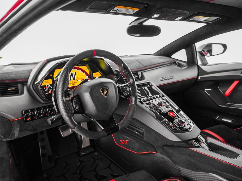 2016 Lamborghini Aventador Superveloce - Photo 11