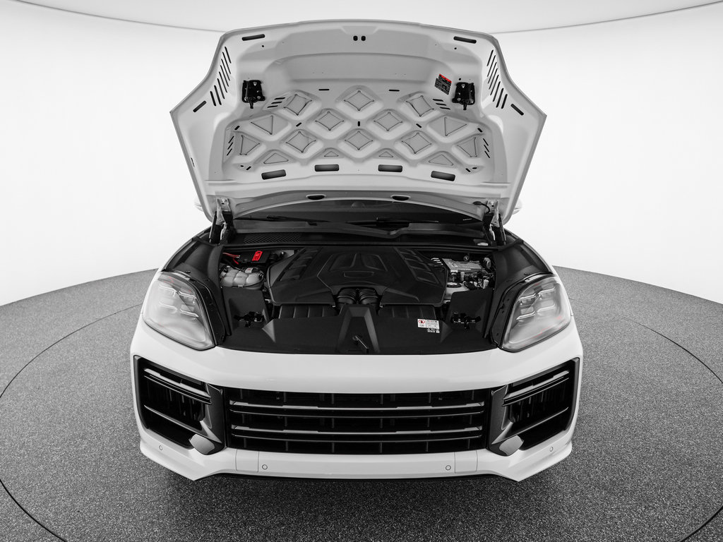 2024 Porsche Cayenne Turbo E-Hybrid - Photo 40