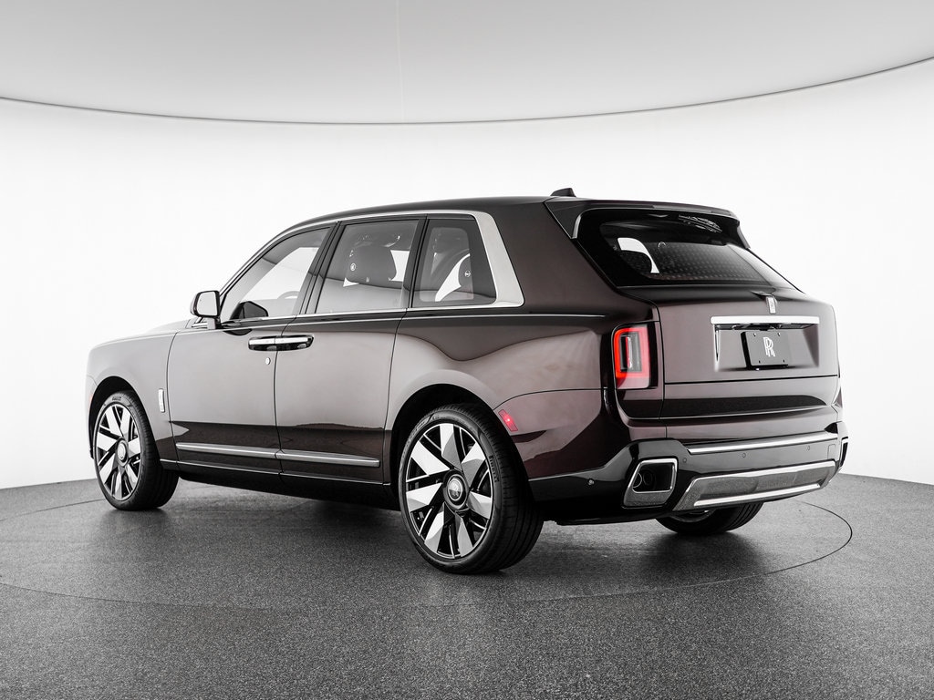 New 2027 Rolls-Royce Cullinan SUV