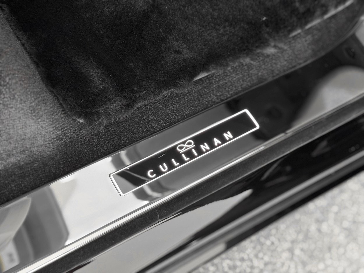 2026 Rolls-Royce Cullinan Black Badge - Photo 29
