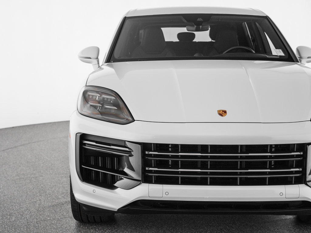 2024 Porsche Cayenne Turbo E-Hybrid - Photo 43