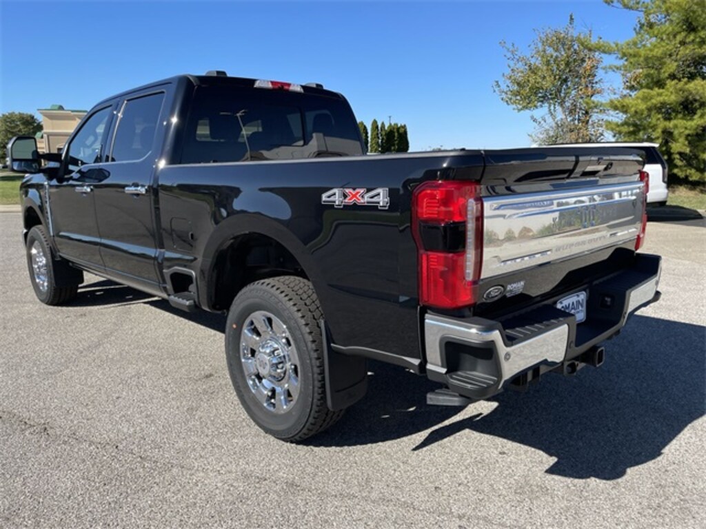 Used 2023 Ford F-250  Truck Crew Cab