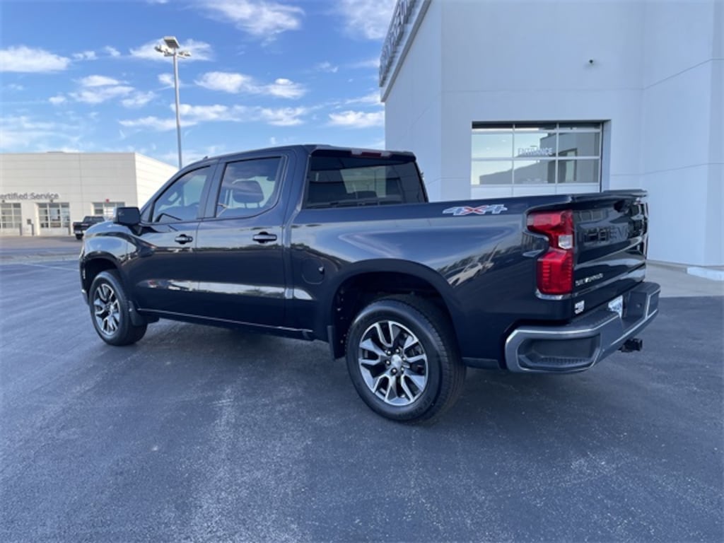 Used 2023 Chevrolet Silverado 1500 LT Truck Crew Cab