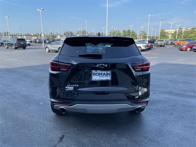 2023 Chevrolet Blazer 2LT photo 3