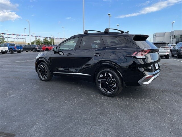 2023 Kia Sportage SX photo 3