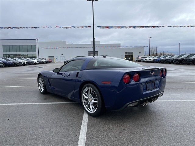 2005 Chevrolet Corvette Base photo 4