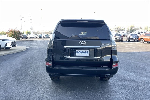 2023 Lexus GX 460 Premium photo 4