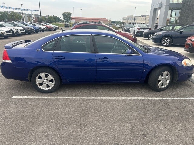 2007 Chevrolet Impala photo 3