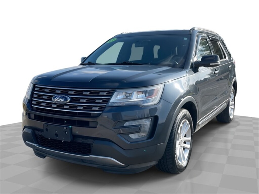 Used 2017 Ford Explorer XLT SUV