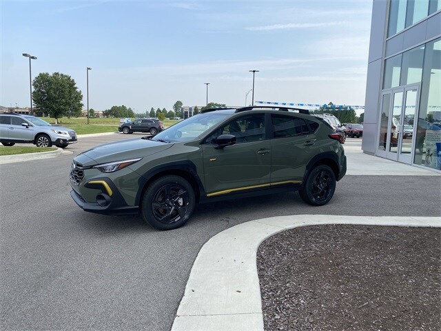 2025 Subaru Crosstrek Sport photo 2
