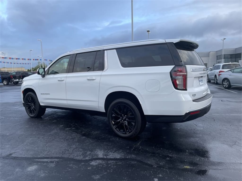 Used 2021 Chevrolet Suburban LT SUV
