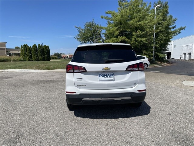 2022 Chevrolet Equinox LT photo 4