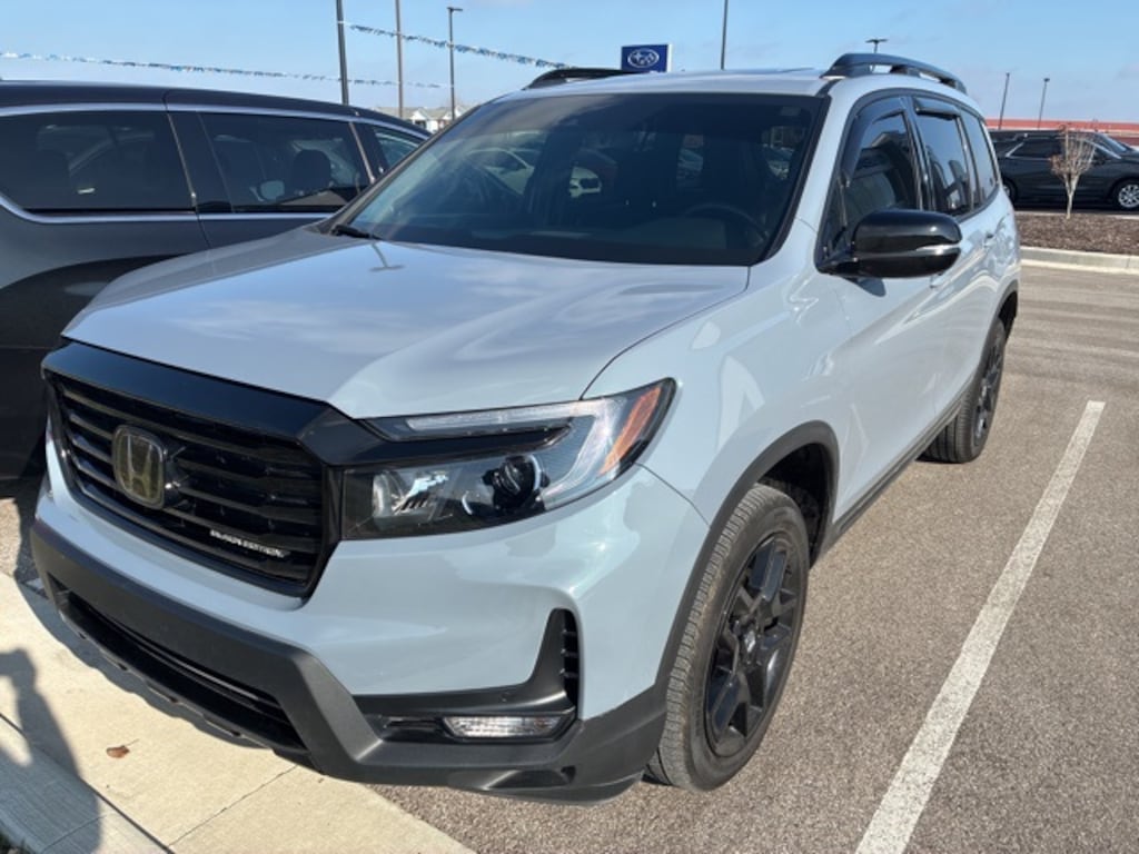 Used 2025 Honda Passport Black Edition SUV