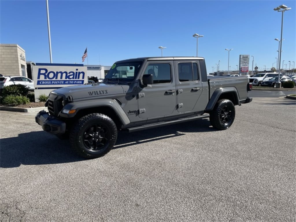 Used 2021 Jeep Gladiator Sport Truck Crew Cab
