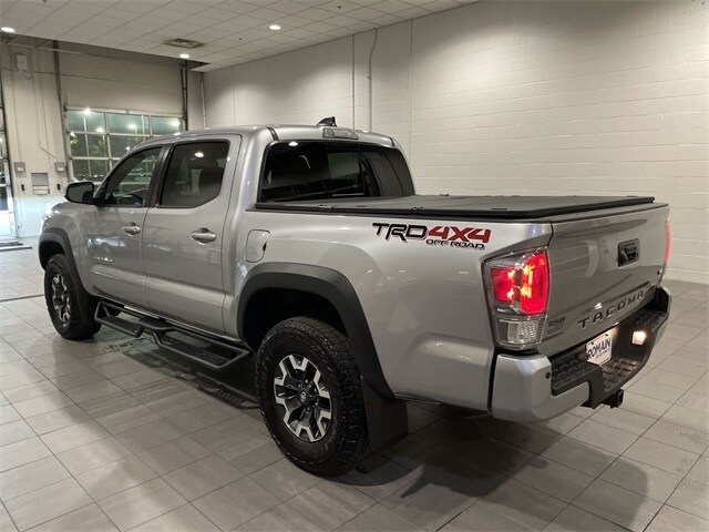 2023 Toyota Tacoma TRD Off-Road V6 photo 3