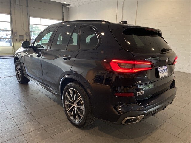 2023 Bmw X5 M50i photo 3
