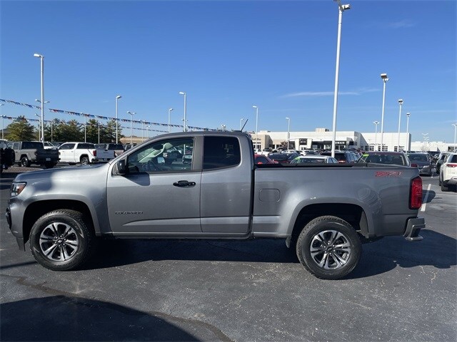 2021 Chevrolet Colorado Z71 photo 2