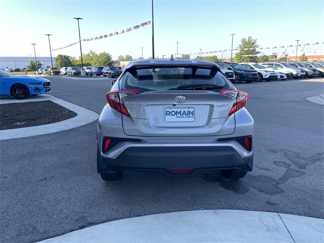2019 Toyota C-HR Limited photo 4