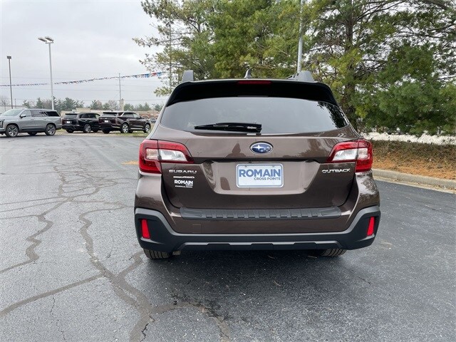 2019 Subaru Outback 2.5i Limited photo 3
