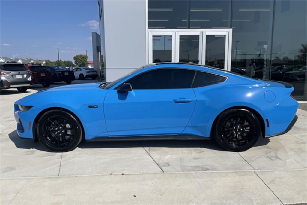 Used 2025 Ford Mustang  Coupe