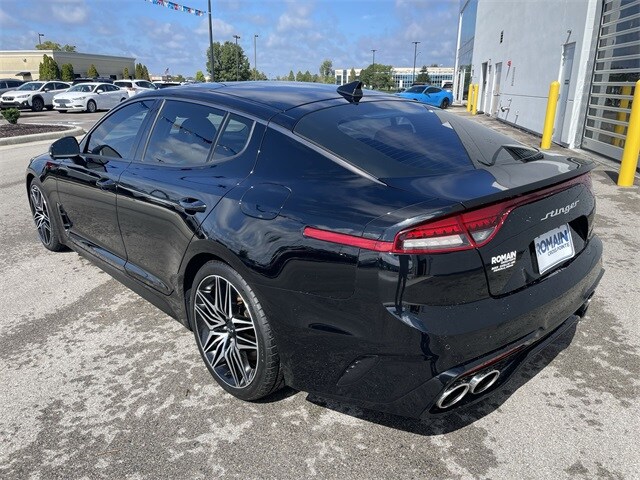 2023 Kia Stinger GT2 photo 3