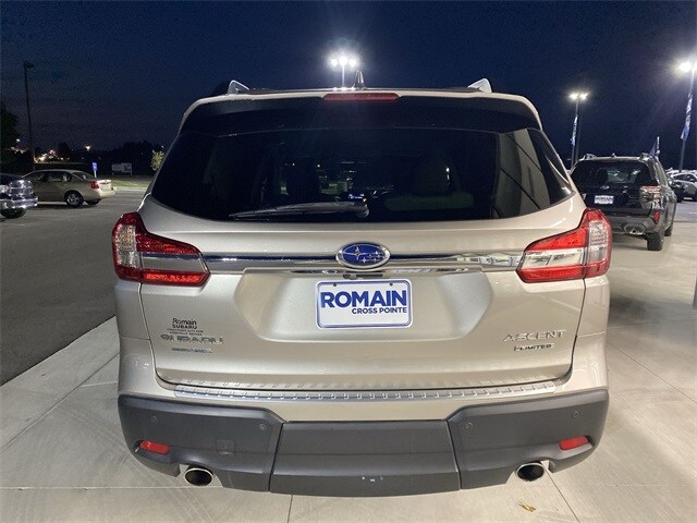 2020 Subaru Ascent Limited photo 3