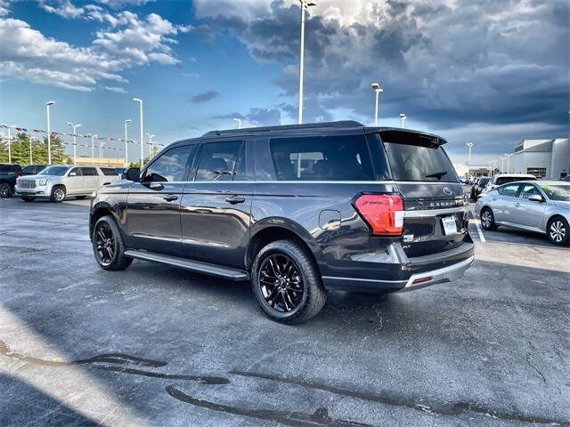 2024 Ford Expedition MAX XLT photo 3