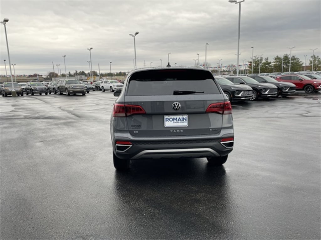 Used 2024 Volkswagen Taos 1.5T SE SUV