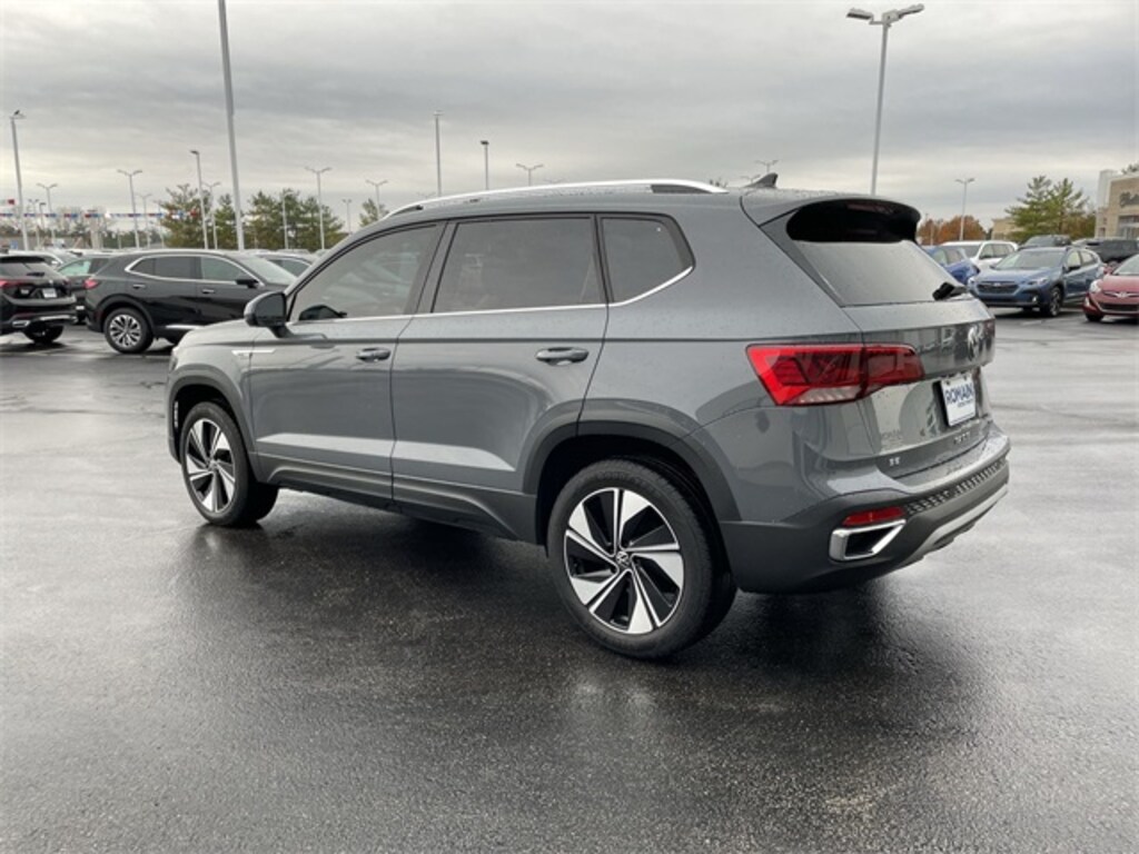 Used 2024 Volkswagen Taos 1.5T SE SUV