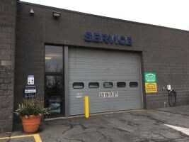 Romano Subaru 
Service Entrance