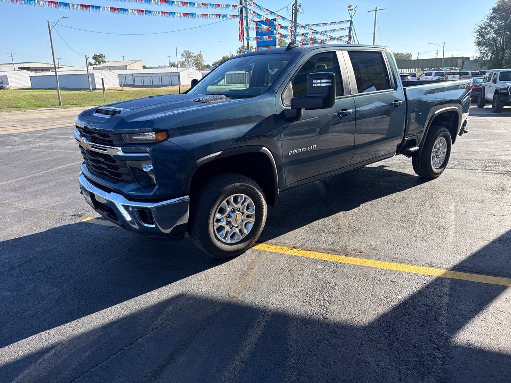 2026 Chevrolet Silverado 2500 HD LT - Photo 8