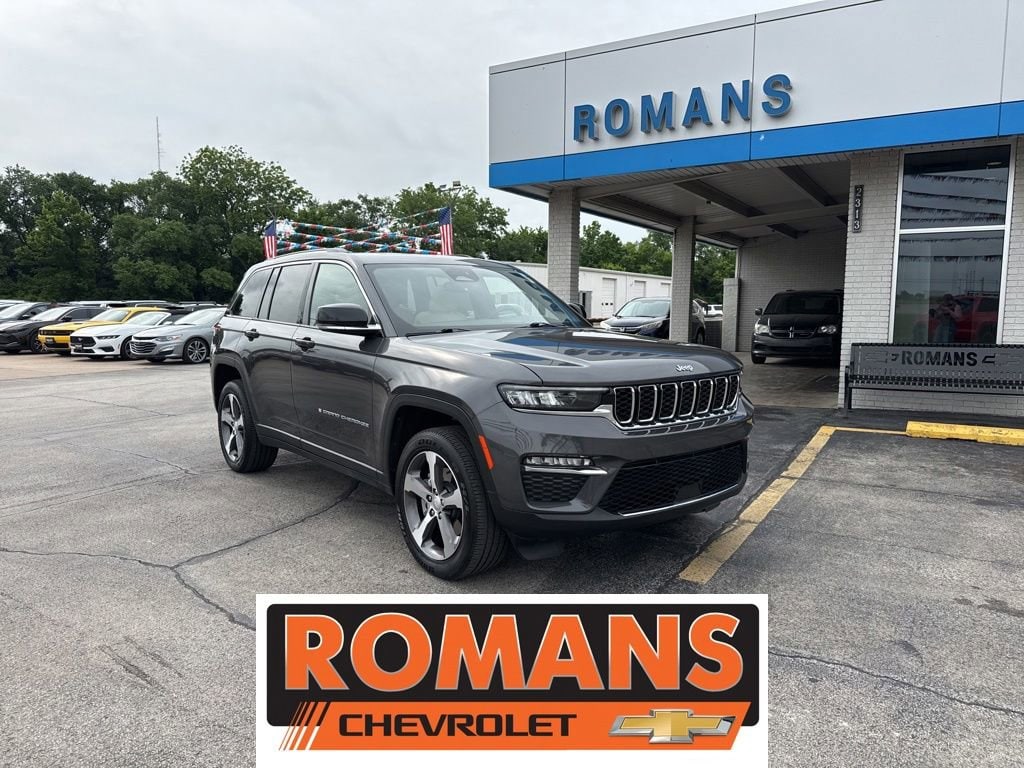 2024 Jeep Grand Cherokee 4xe 4x4's photo