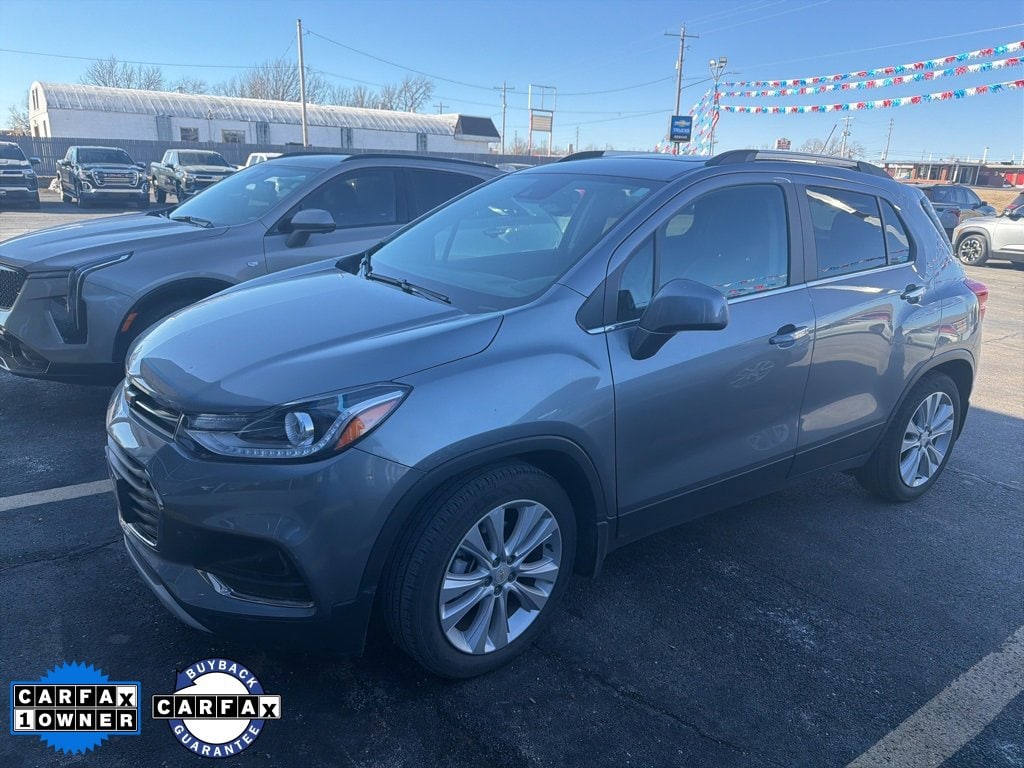 Used 2020 Chevrolet Trax Premier with VIN 3GNCJMSB0LL214890 for sale in Independence, KS