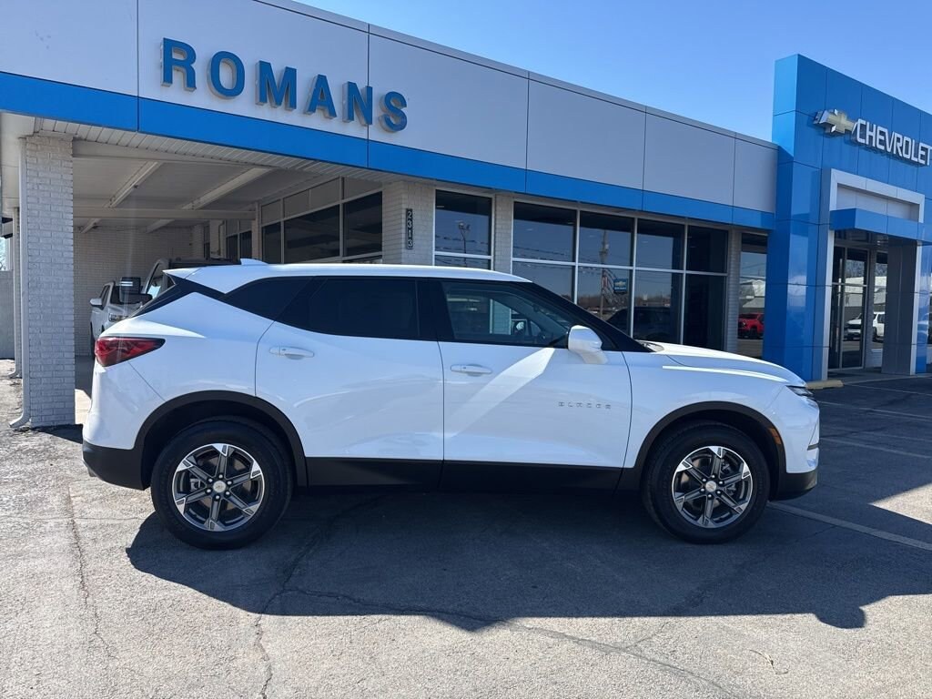 Used 2025 Chevrolet Blazer 2LT SUV